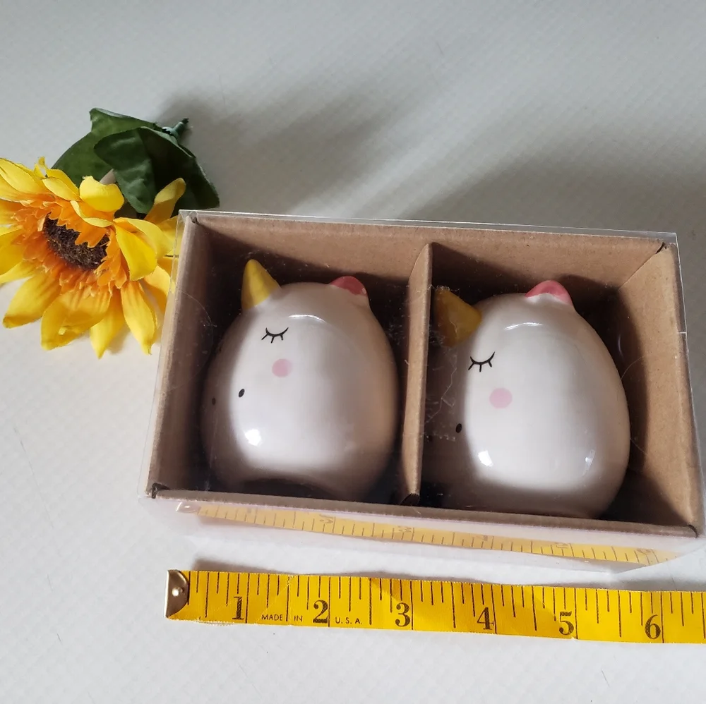 Just In: Brand New CUTE Porcelain Unicorn 🦄  Salt and Pepper Shakers